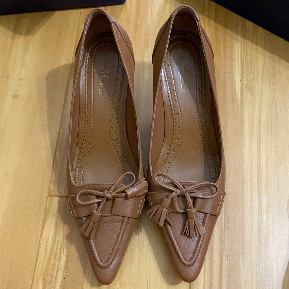 Size 7 Brooks Brothers 346 in Cognac Pumps